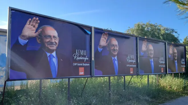 Kemal Kılıçdaroğlu billboard afişi